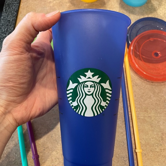 Starbucks Color Changing Cups - Picture 2 of 12